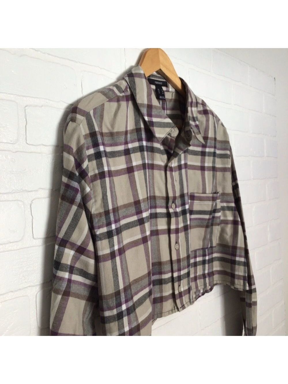 2/40$ FLANNEL plaid checkers Forever 21 oversize Crop blouse plaid beige neutral - Picture 3 of 10